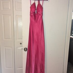 Pink fuchsia Mori Lee stone are missing size 3-4 very pretty on ..